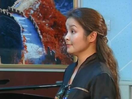 珍稀视频,金铁霖老师给@吴碧霞 老师的上课视频,这教科书一样的练声,大家可以跟练试试
#声乐演唱 #音乐生 #唱歌技巧和发声方法 #民族声乐 #艺考