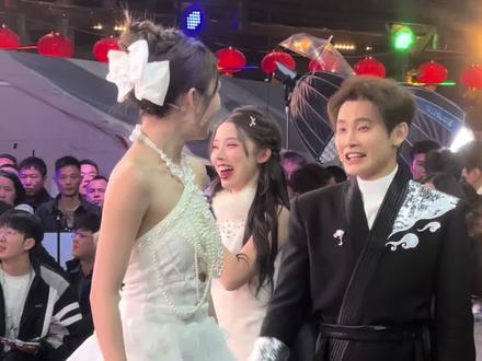 第三视角镜头已就位,正在直播#龙浩天 #酉阳