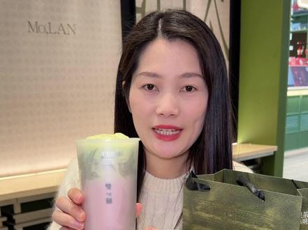都去喝东方墨兰芭乐新品喜上青山!#东方墨兰湖南 #蘭心相伴 #兰心相伴喜乐同享 #喜乐无间 #东方墨兰兰心月
