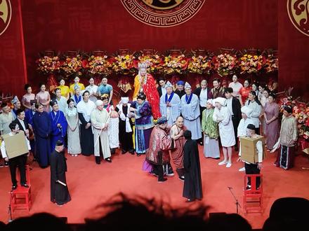 2025.12.12纲丝节第五天#化妆相声福寿双全 看看张道士出场有多热闹#纲丝节#纲丝节2025#纲丝节张鹤伦#张鹤伦