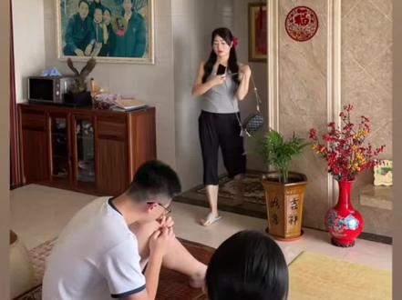 祝天下所有为子女、为家庭付出的父亲,节日安康、幸福、快乐!