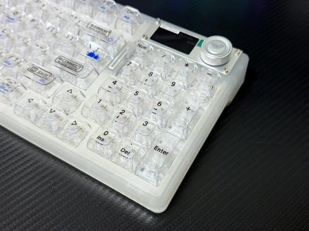 透亮升级!三模机械键盘 狼蛛F98pro V3 #狼蛛 #狼蛛f98prov3 #机械键盘 #狼蛛f98pro #狼蛛键盘