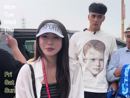阿布小朋友说虽然今天没能上场,但是我收获了亲人的陪伴,又是一场精彩的赛事,欢迎南充朋友来乐山,正能量满满的一天收工,乐山vs 南充1:1#球迷力量 #足球比赛看现场 #球迷文化 #川超 #乐山vs南充
