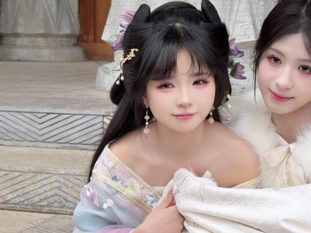 这么看来其实还是有锁骨的 #木骨 #尼山鲁源村 #花火鲁源回村过年