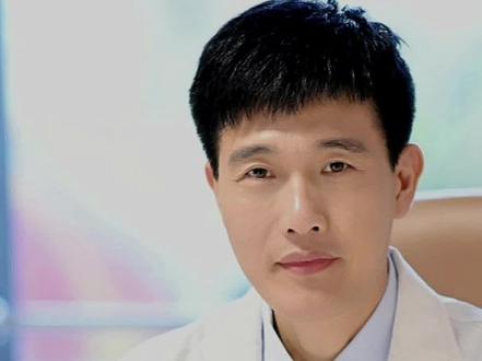 这种痔疮出血必须得管#痔疮 #痔疮出血 @抖音小助手