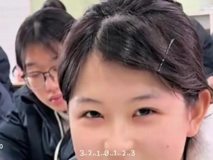 “淘汰PYMY白熊”被点名!网名狂欢背后是教育的包容与创新