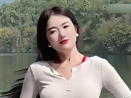 免费短剧随便看 #狙击蝴蝶姐姐霸气护弟#这对姐弟恋这次真的不一样#长安二十四计定档#狙击蝴蝶开播#狙击蝴蝶秘密恋情