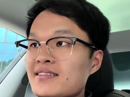 作为职业操盘手教大家如何避避坑,只求点个赞
#商业航天 #宏观分析 #股市 #炒股人 #翻盘大杨