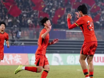 U17国足7比0印尼,太残暴了!友谊赛友谊没了!#国足 #U17国足7比0印尼 #邝兆镭 #dou来足球季 #中国足球