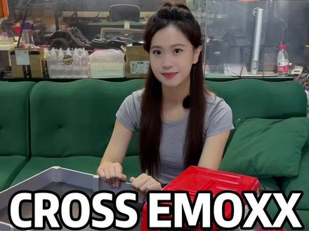 觉得玩小车没意思,那就看看这台#RC遥控 #RC攀爬 #CROSSRC #攀爬车