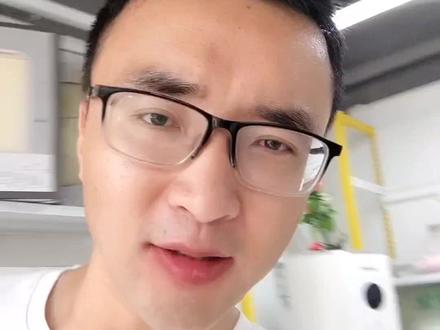 到底是星飞帆的卓睿好还是卓护好?飞鹤奶粉怎么选?#飞鹤奶粉怎么选 #星飞帆卓护 #星飞帆卓睿