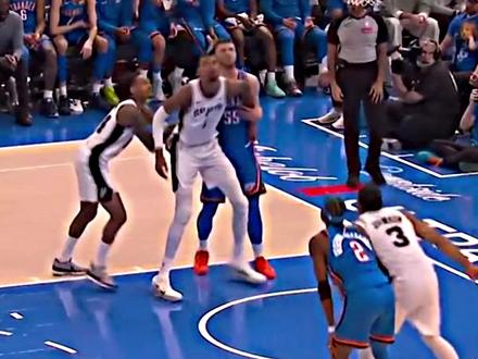 马刺队众将如何面对争议判罚 #马刺#文班亚马#NBA#雷霆#sga