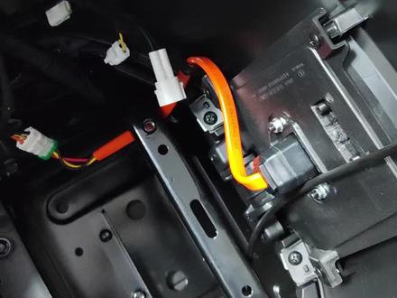 台铃王者充电线路优化 线径加粗 保险丝也挪到坐桶里了 #台铃王者 #原车充电线路 #电动车充电