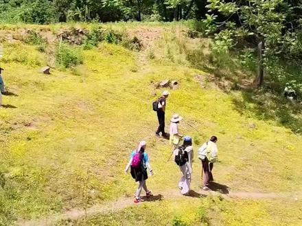 #徒步爬山 #打卡 风靡济源的 桐油沟–血古洞–黄背角 线,路窄而人多,在这里山路拥堵是常态,想去的尽量错开节假日高峰期 #路线攻略 #美景分享