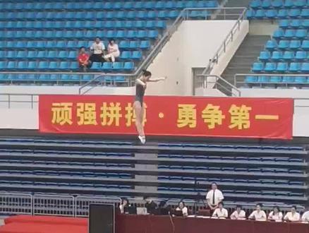 蹦床东京奥运会选拔积分赛(福州站)进行中~为福建运动员刘灵玲加油助威!👍🏻👍🏻👍🏻