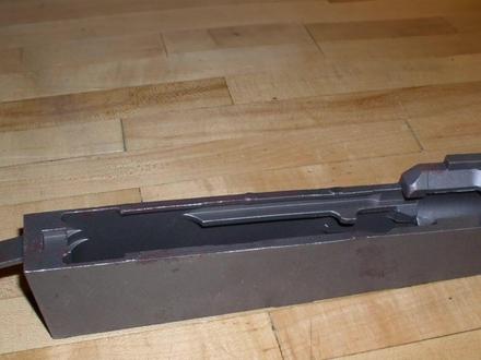 熔模铸造与AK47 生存狂杂学:介绍现代失蜡法熔模精密铸造的工艺与流程,与该技术在轻武器领域的应用情况#科普#武器#技术分享#手工diy #伙伴计划