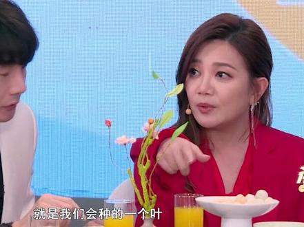 #花好月圆中秋赏歌会 马来西亚有很多华人,娘惹文化也与此有关,听梁静茹讲述娘惹文化和食物吧