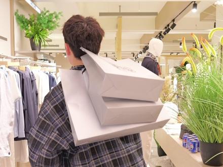 贵阳男孩们!你们要的时尚 休闲 有质感的服装店来了! 懂生活男孩子都来他家买衣服!#REARE莱勒男装 #贵阳男生服装店 #男士服装 #贵阳服装店