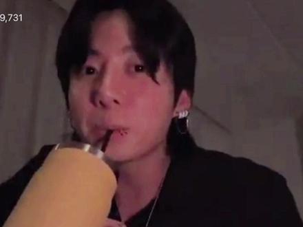 🐰都说了不要再嘲笑我啦!!!#田柾国