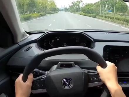 测底打脸车评人!上高速开捷达vs5和长安55,才知同价差太多