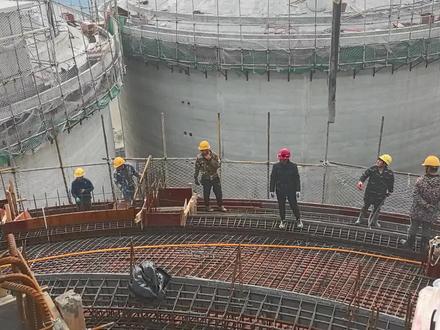 承建国内外各种筒仓建筑 滑模 封顶 技术领先 国内首创 兄弟们精心打造 高端品牌#施工现场实拍 #视觉艺术 #加油干就完了 #工程人一直在路上 #原创视频