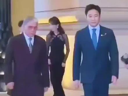 #霍启山 #江旻憓👩❤️👨官宣恋情👏👏👏