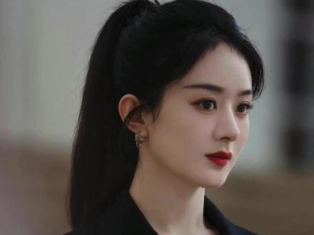 芭莎红毯看咖位,赵丽颖完成实力飞升! #娱乐明星资讯 #赵丽颖 #大女主 #监制 #幕后老板