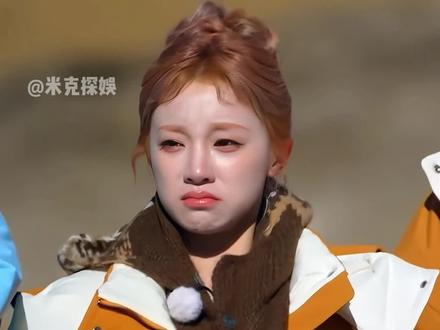 为何宋雨琦会缺席《奔跑吧14》首轮录制?一段路透视屏的曝光,才知身体早已不堪重负 #宋雨琦回应活动现场晕眩 #宋雨琦 #白鹿 #内容启发搜索 #影娱热点团