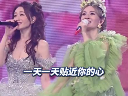 真去了!李小冉去谢娜演唱会唱《心愿便利贴》了