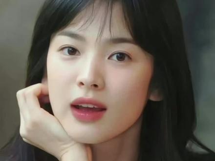 有这个脸型的就偷着乐吧 2026一定会爆火的脸型
#美商 #高级美 #方脸