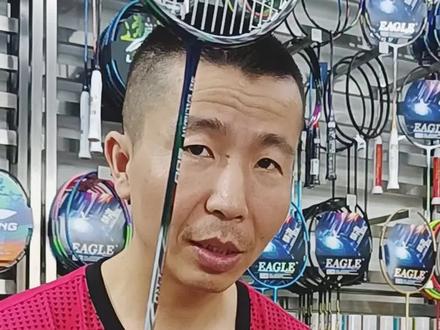 鉴别球拍看细节,李宁风刃500Pro#体育用品 #羽毛球拍 #羽毛球 #羽毛球拍推荐