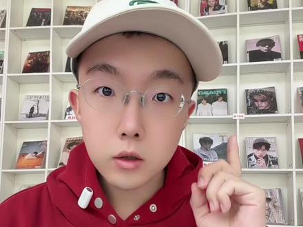 张翅不愧短剧圈顶流,爱上他像呼吸一样简单 #张翅 #张翅杂志 #张翅博客天下 #安利张翅 #张翅演员 @张翅