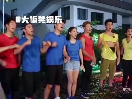 每一位嘉宾都好权威!初代跑男能活遍大江南北真的不是随便说说的 #奔跑吧兄弟 #初代跑男 #邓超 #综艺 #跑男