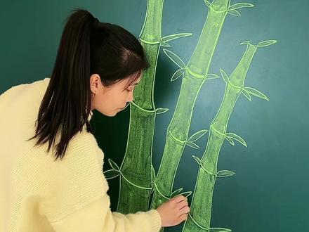 这样画竹子也太简单了吧。快教宝宝画画吧#粉笔画 #简笔画 #竹子