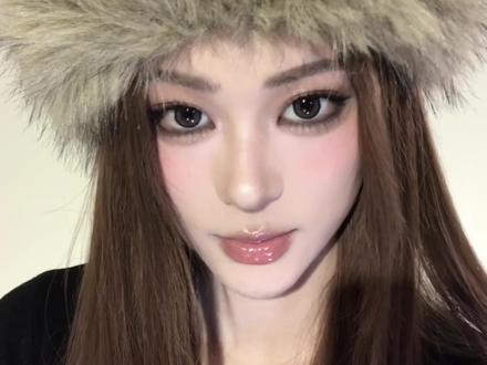 baby早期小烟熏妆教~
#美妆 #化妆分享 #妆容教程 #妆教 #angelababy仿妆