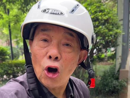 到底是谁在怂恿我爸单飞?我看看怎么个事#搞笑