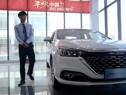 北京汽车U5 亲民高配的U5让您不失面子。生活乐在其中。#为歌而赞唱响天际 @DOU+小助手