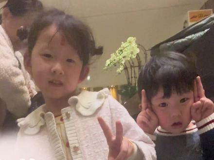 上完幼儿园来录制的庆庆哈哈哈哈 #爸爸当家 #爸爸当家5 #周有君 #黄寸芷 #庆庆闻闻