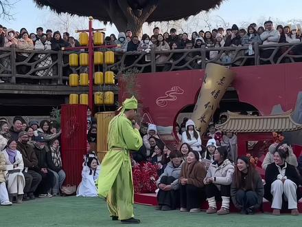 哈哈哈哈哈哈坐上mvp了,准备决斗了#万岁山 #呐豆啾啾 #搞笑#老嫂子欢乐大舞台 #斗舞