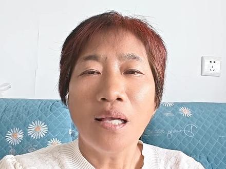 全网热议樊思睿,精致利己终毁己
一句话概括:2026年5月,上海交大“天之骄女”樊思睿,因私吞5000元竞赛奖金、AI伪造凭证、贬低队友劳动价值,被全网热议、校方重罚,人设彻底崩塌。
#上海交大500姐 #樊思睿 #AI伪造凭证 #名校诚信危机 #精致利己主义