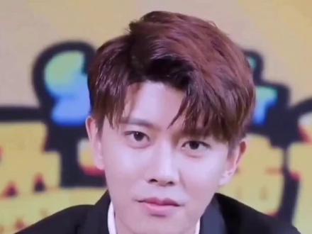 #任嘉伦:从省队到荧幕的华丽转身#娱乐八卦