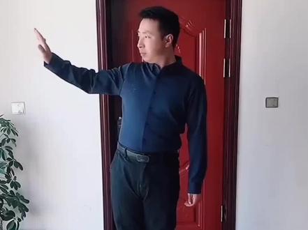 今天教大家这个神奇遁地术
#遁地术 #快影教程 #快影优质创作者 #快影学苑