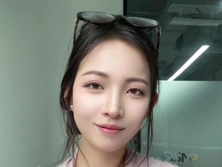 全面反弹,市场调整到位了吗? #零距离看懂财经 #大国重器 #基金 #A股