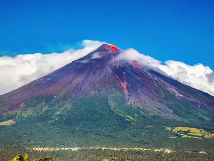 环太平洋地质异动频发,富士山承压牵动全球格局 #火山活动 #地质灾害 #自然科普 #环球地理