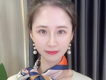 90方巾蝴蝶结系法来咯#丝巾教程 #丝巾系法大全