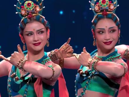 轻松跟上这波国风热潮~ #春晚龟兹手势舞挑战 #舞剧龟兹 #薛凯琪 #李兰迪