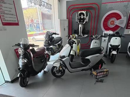九号M85C电池安装与详解 #性价比 #九号 #滦州九号 #行业最强电摩