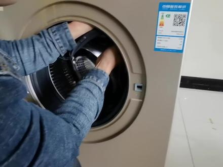 滚筒洗衣机门封密封圈拆卸与更换教程完整版片段2