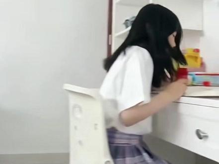 暑假也要认真学习#jk #张婉莹暑假作业