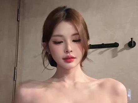 她们说锁骨连肩是天赋#直角肩 #巨蟹座